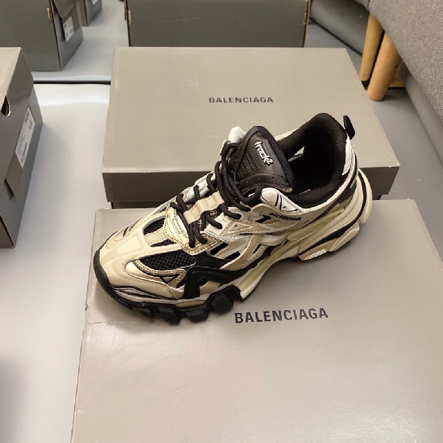 발렌시아가 Balenciaga 남여공용 트랙슈즈 BG0556