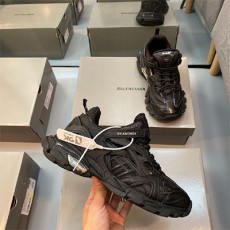 발렌시아가 Balenciaga 남여공용 트랙슈즈 BG0559