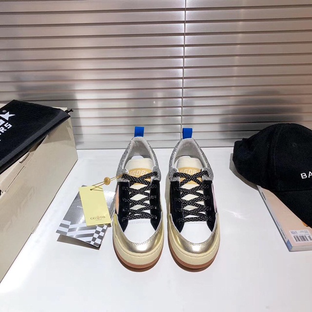 골든구스 GOLDEN GOOSE 여성 스니커즈 GD0442