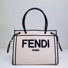 펜디 FENDI 로마 캔버스 쇼퍼백 FD0546