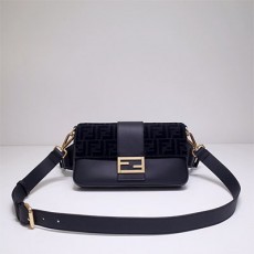 펜디 FENDI 바게트 백 FD0575