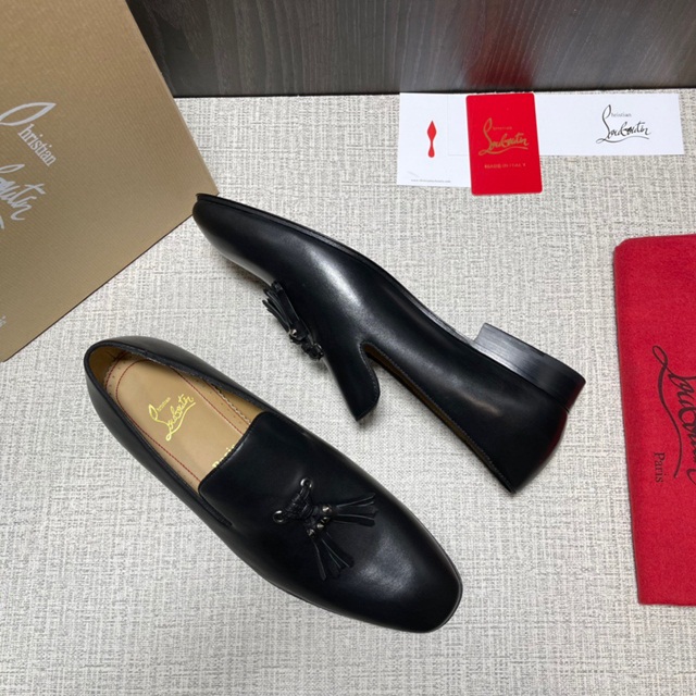 크리스찬 루부탱 CHRISTIAN LOUBOUTIN 남성 로퍼 CB185