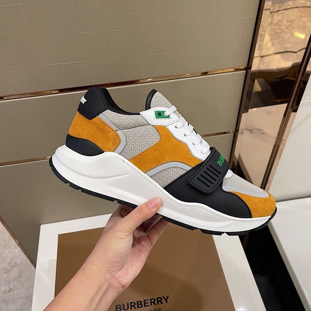 버버리 BURBERRY 남여공용 스니커즈 BB222