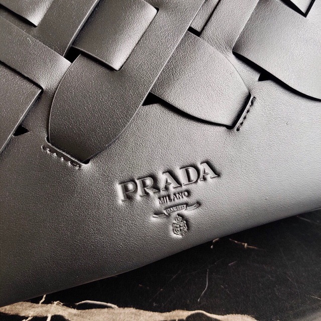 프라다 PRADA  1BA290 인트레치오 모티프 숄더백 PD0575