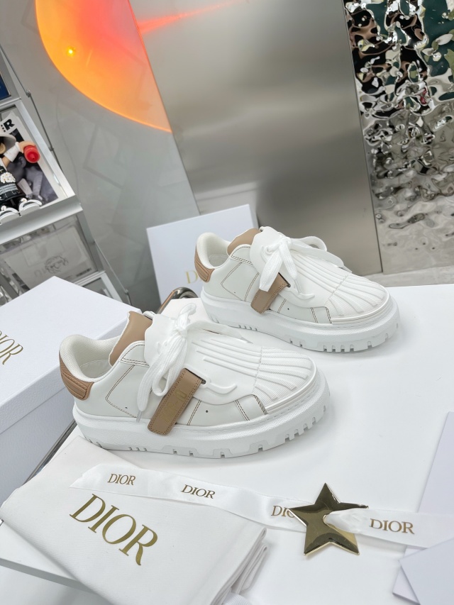 디올 DIOR 여성 아이디 스니커즈 D09625