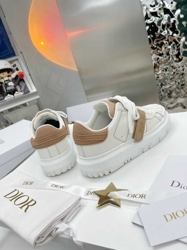 디올 DIOR 여성 아이디 스니커즈 D09625