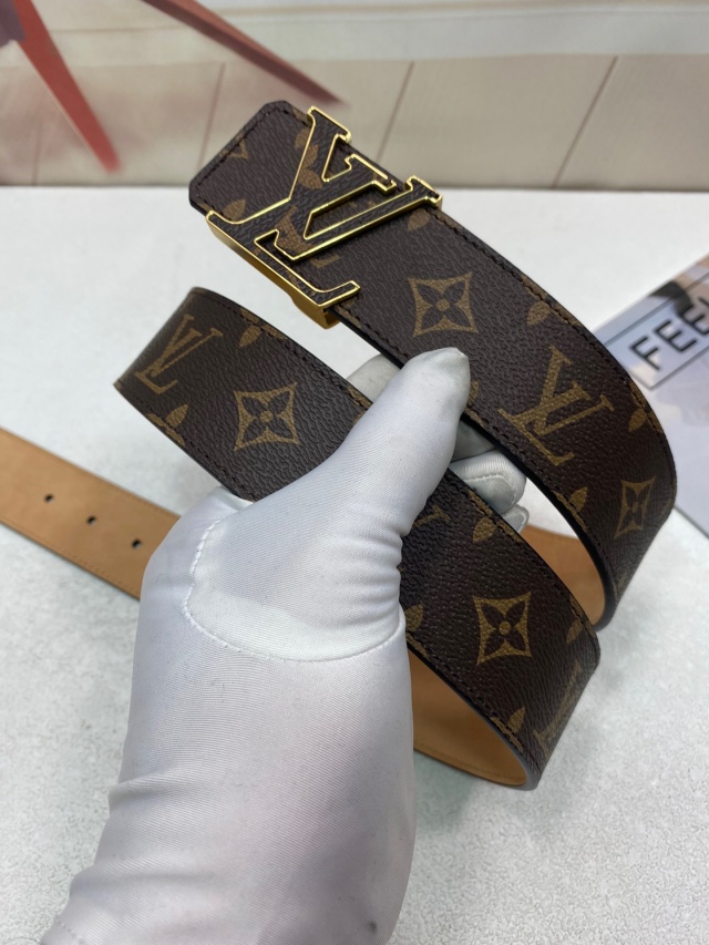 루이비통 LOUIS VUITTON 남성 벨트 LV0426