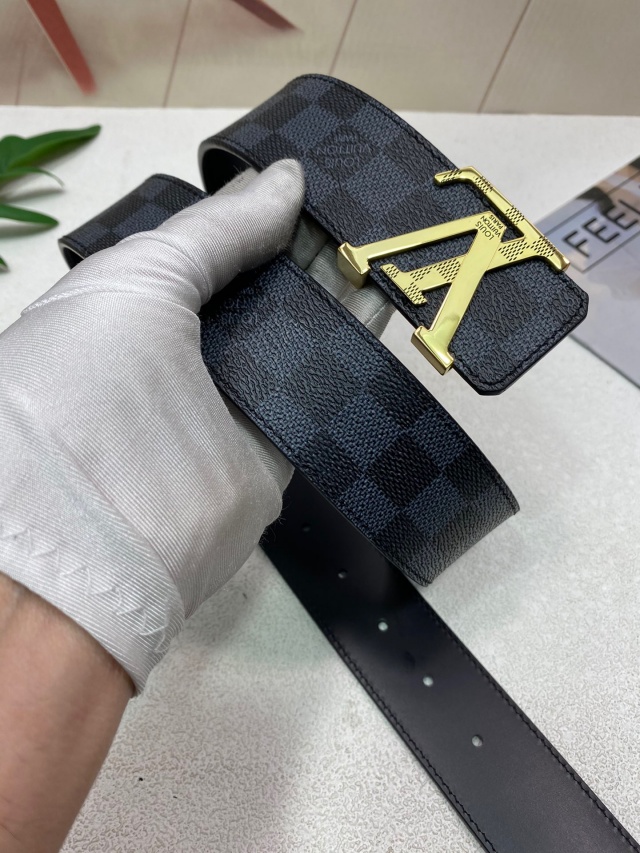 루이비통 LOUIS VUITTON 남성 벨트 LV0430