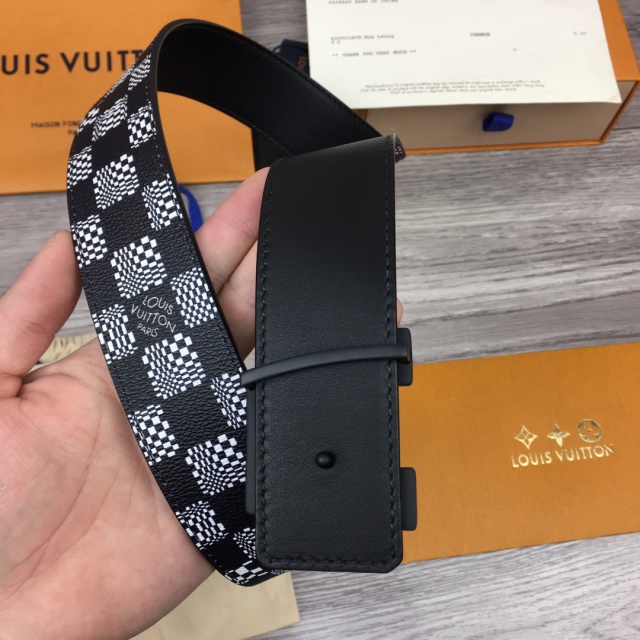 루이비통 LOUIS VUITTON 남성 벨트 LV0417