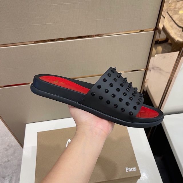 크리스찬 루부탱 CHRISTIAN LOUBOUTIN 남성 슬라이드 슬리퍼 CB208