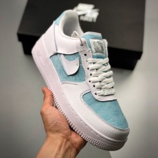 나이키 NIKE  에어 포스 1 NK0250