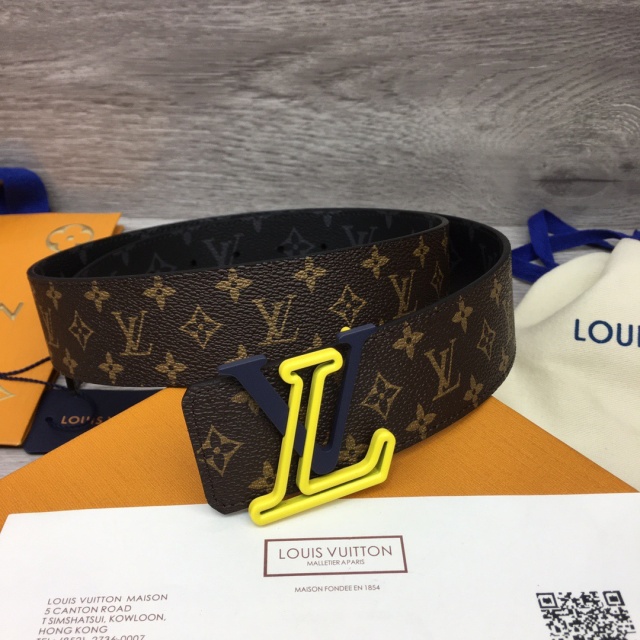 루이비통 LOUIS VUITTON 남성 벨트 LV0459