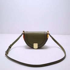 펜디 FENDI 여성 숄더백 FD0730