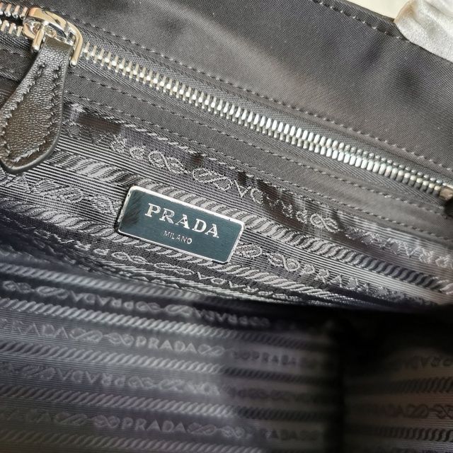 프라다 PRADA 삼각로고 나일론 토트백 1BG364 PD0592