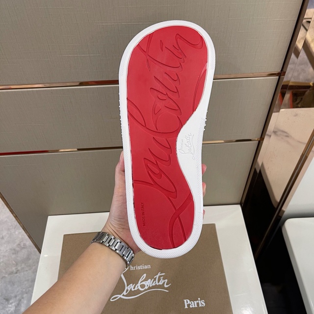 크리스찬 루부탱 CHRISTIAN LOUBOUTIN 남성 슬리퍼 CB224