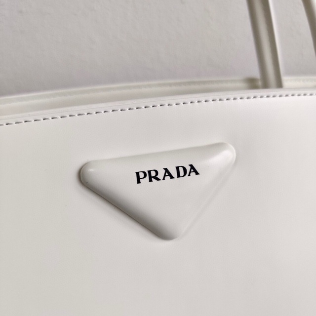 프라다 PRADA 브러시드 토트백 1BA327 PD0685