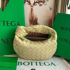 보테가 BOTTEGA VENETA 베네타 조디 미니 토트백 651876 BO0616