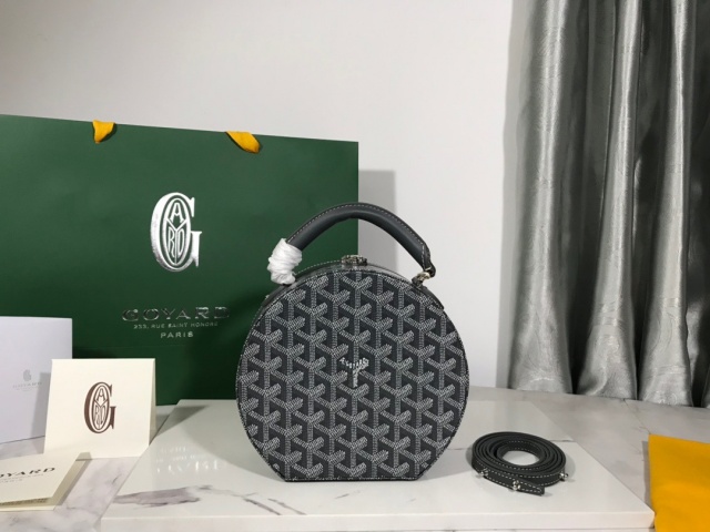 고야드 GOYARD 알토 햇 박스백 GY0311