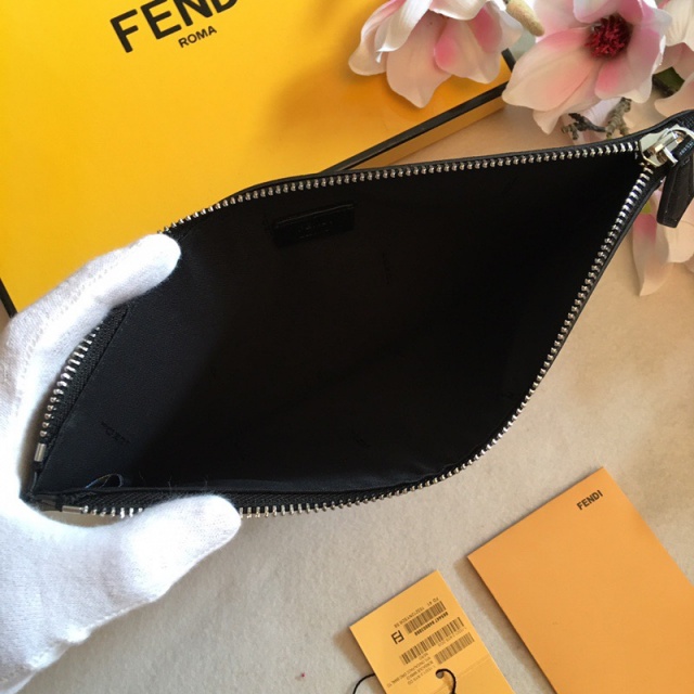 펜디 FENDI 남성 클러치  FD0743