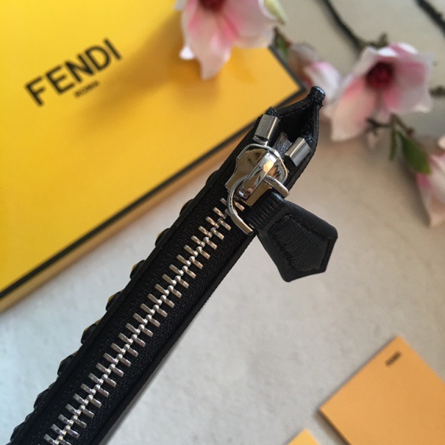 펜디 FENDI 남성 클러치  FD0746