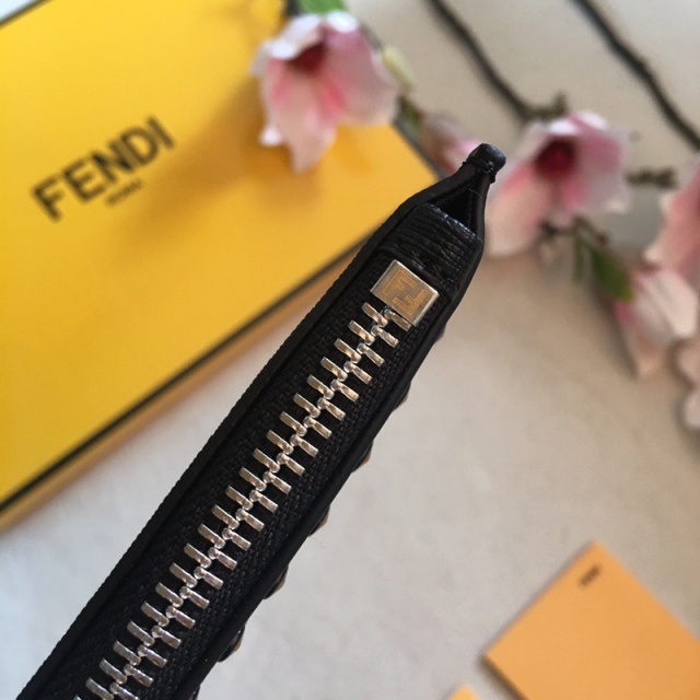 펜디 FENDI 남성 클러치  FD0746