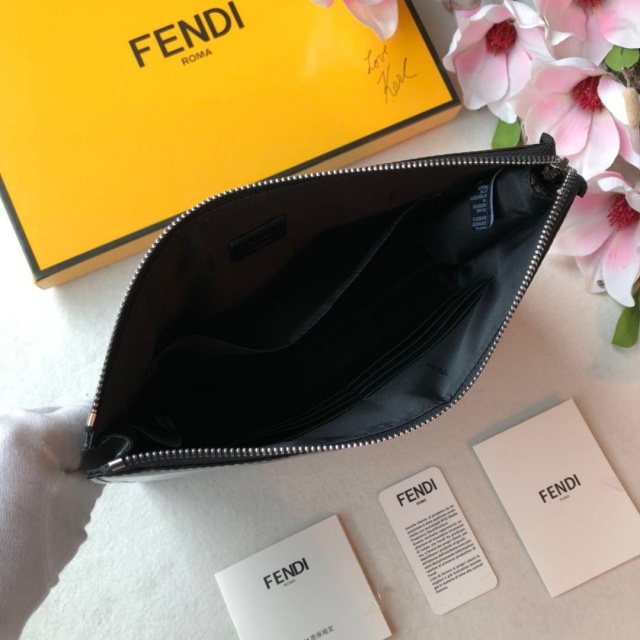 펜디 FENDI 남성 클러치  FD0787