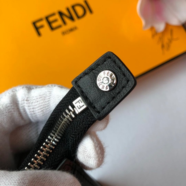 펜디 FENDI 남성 클러치  FD0788