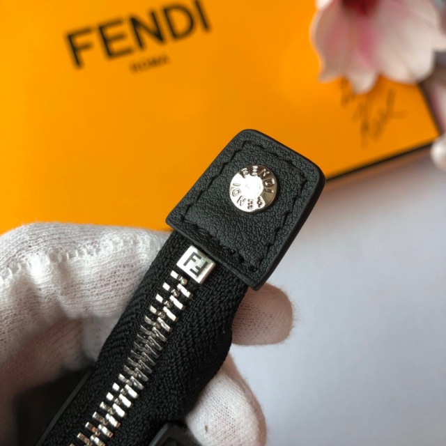 펜디 FENDI 남성 클러치  FD0789