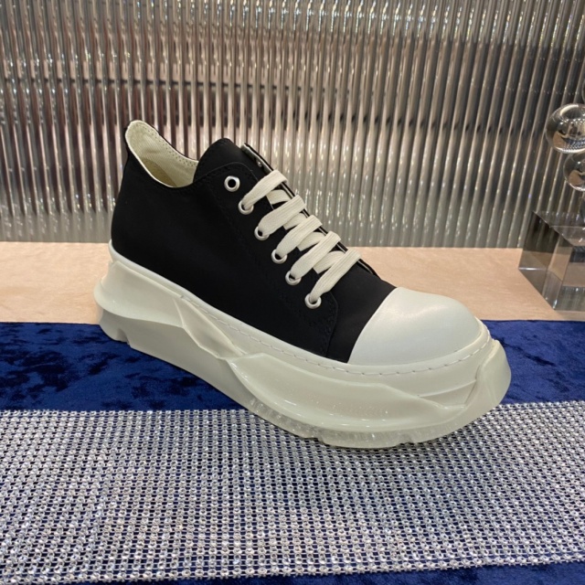 릭오웬스 Rick Owens 남성 스니커즈 RO075