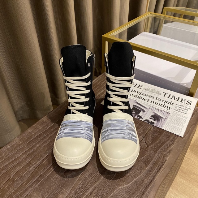 릭오웬스 Rick Owens 남여공용 스니커즈 하이탑 RO097