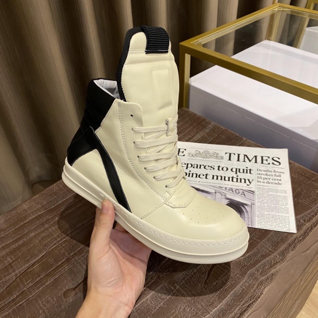 릭오웬스 Rick Owens 남여공용 스니커즈 하이탑 RO107