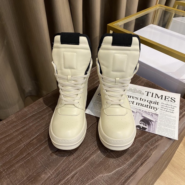 릭오웬스 Rick Owens 남여공용 스니커즈 하이탑 RO108