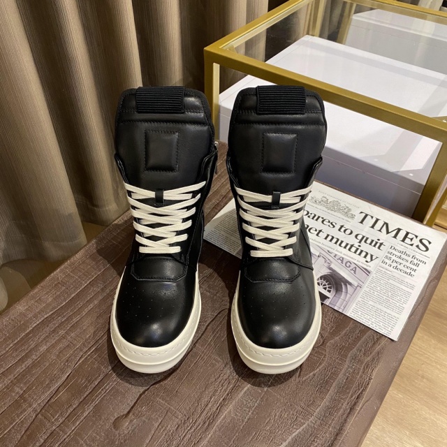 릭오웬스 Rick Owens 남여공용 스니커즈 하이탑 RO109