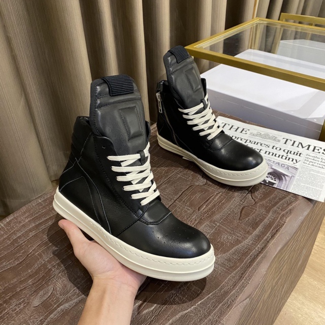 릭오웬스 Rick Owens 남여공용 스니커즈 하이탑 RO109