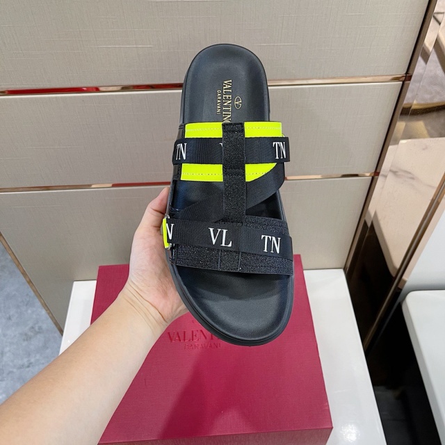 발렌티노 VALENTINO 남성 슬리퍼 VN0970