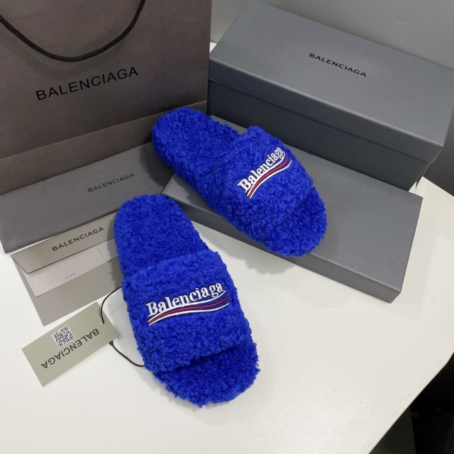 발렌시아가 Balenciaga 여성 퍼 슬리퍼 BG0625