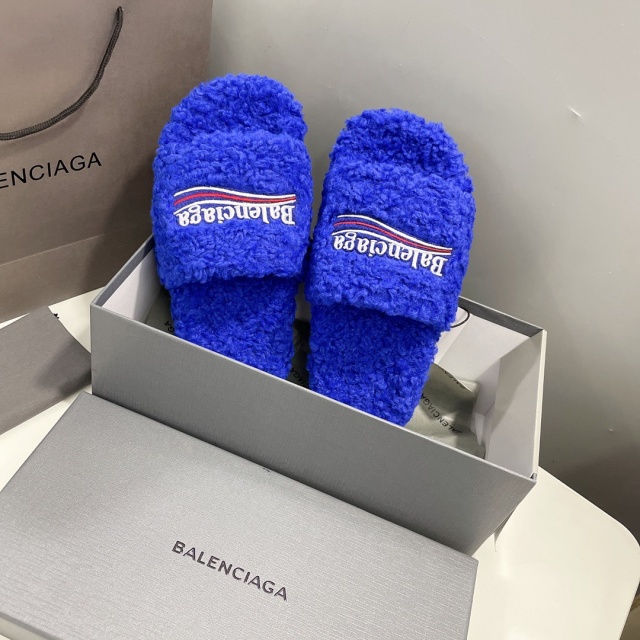 발렌시아가 Balenciaga 여성 퍼 슬리퍼 BG0625