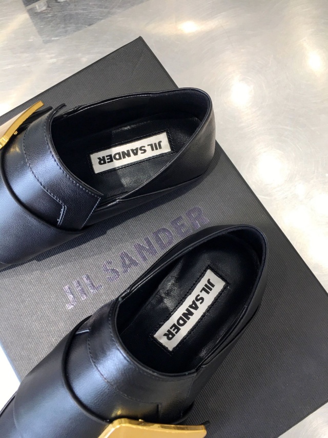 질샌더 JIL SANDER 레더 로퍼 JS021