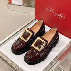 로저비비에 ROGER VIVIER 여성 로퍼 RV115