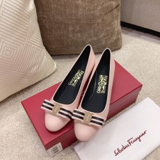 페레가모 FERRAGAMO 바라 펌프스 FM08453