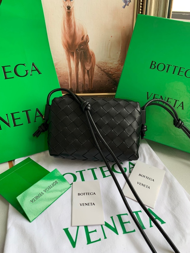 보테가 BOTTEGA VENETA 크로스 바디백 666683 BO0670