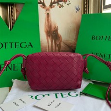 보테가 BOTTEGA VENETA 크로스 바디백 666683 BO0668