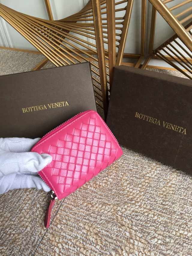 보테가 BOTTEGA VENETA  인트레치아토 카드지갑 BO0724