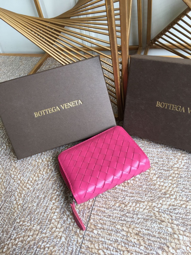 보테가 BOTTEGA VENETA  인트레치아토 카드지갑 BO0724