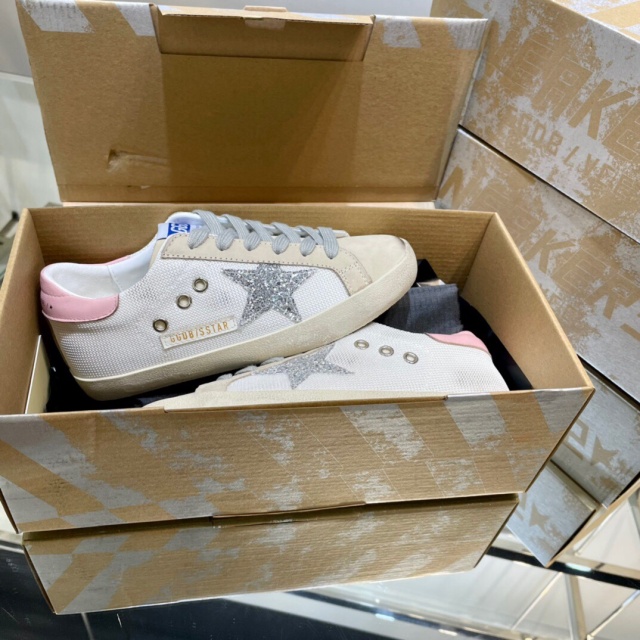 골든구스 GOLDEN GOOSE 남여공용 슈퍼스타 스니커즈 GD0484