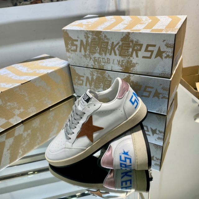 골든구스 GOLDEN GOOSE 남여공용 슈퍼스타 스니커즈 GD0485