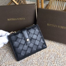 보테가 BOTTEGA VENETA  인트레치아토 반지갑 BO0695