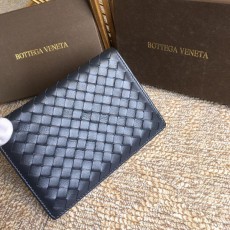 보테가 BOTTEGA VENETA  여권지갑 BO0718