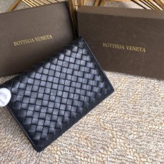 보테가 BOTTEGA VENETA  여권지갑 BO0720