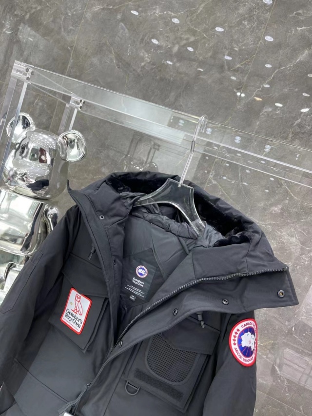 캐나다구스 CANADAGOOSE 남여공용 패딩 CS0313